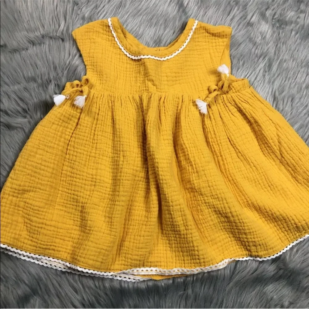 Genuine Kids Oshkosh Toddler 4T Yellow Gauze Top